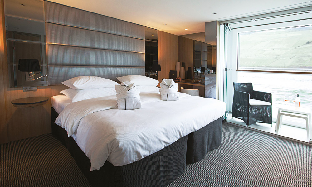 Scenic Gem Accommodation Deluxe Balcony Suite.jpg